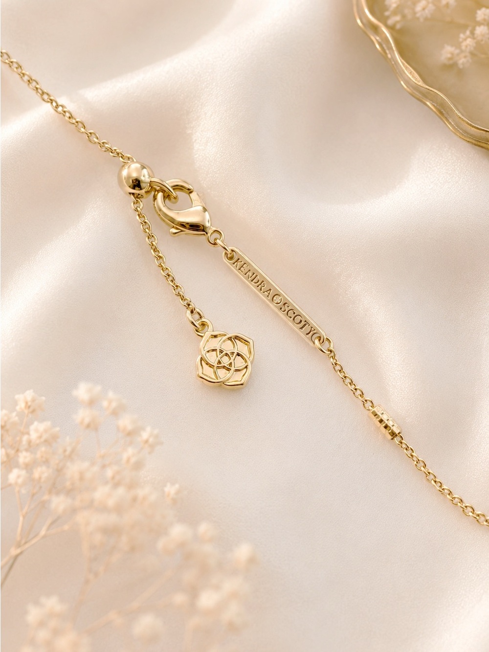 Kendra Scott Framed Gold Elisa Necklace WHITE IRIDESCENT GLITTER GLASS - Picture 6 of 7